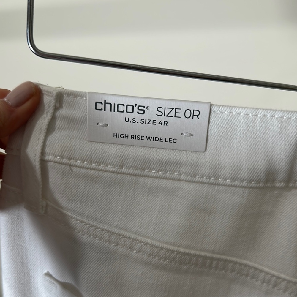 Chico’s So Slimming® High-Rise Wide-Leg Jeans - Picture 5 of 9